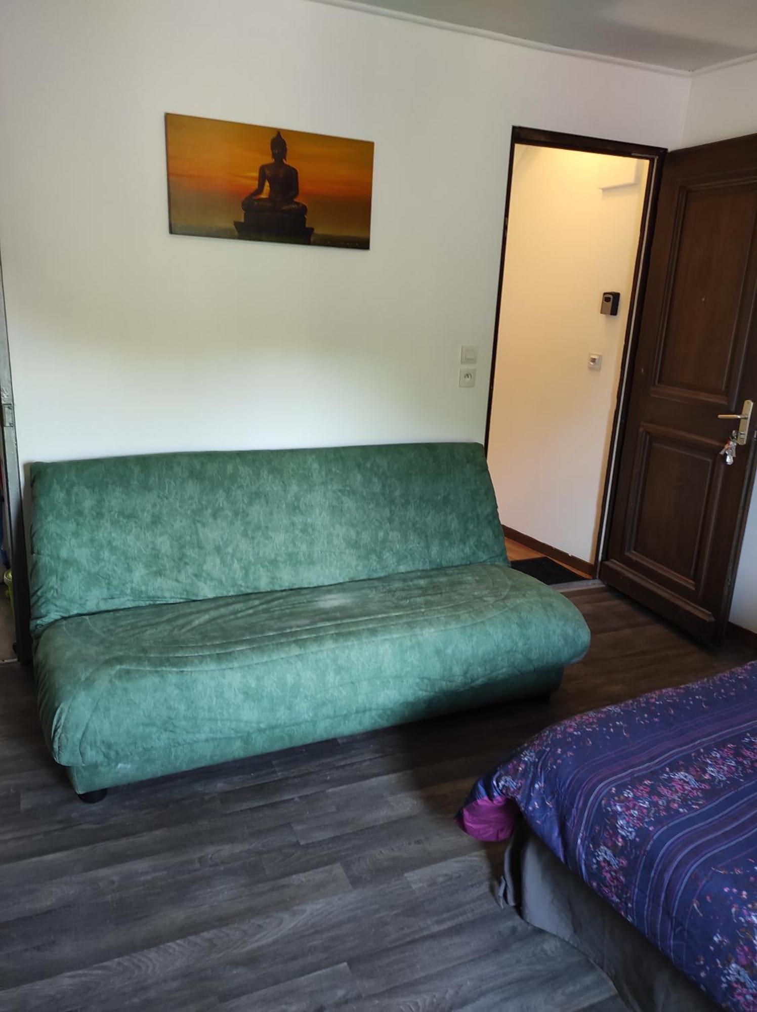 Cosy Centre